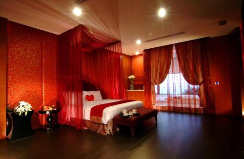 Xiaogang Hotel | Takao Love Motel