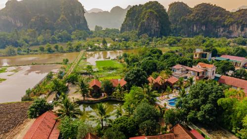 Hoa Lu Cabin | Tam Coc Green Garden Bungalow