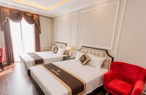Bai Chay House | Tam Thang hotel - Deluxe Triple Room