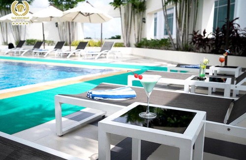 Phu Nhuan Hotel | Tan Son Nhat Saigon Hotel
