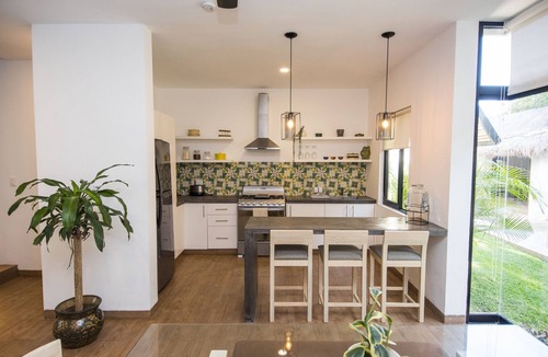 Merida House | Tannah Luxury Home Alberca