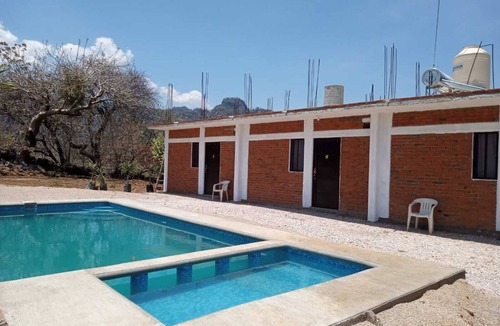 Amatlan Cabin | Tecmilco Lodging and Temazcal Atlexochitl Experience