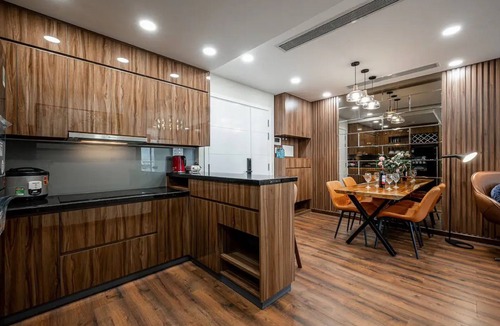 Phuong 8 Apartment | Terra Royal Luxury Vacation