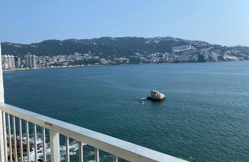 Club Deportivo Apartment | Terrific 1-bedroom studio next to the Ocean in Acapulco, Mexico