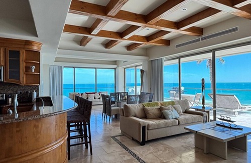 Las Conchas Condo | Tessoro 001 - planta baja con vistas increíbles