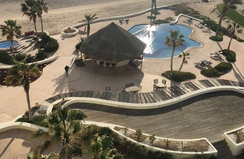 Las Conchas Condo | Tessoro 304 - Elegant - Secluded - Private