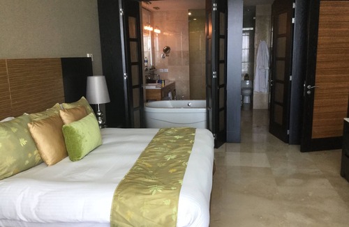 Villa Juarez Resort | Thanksgiving Week at Vidanta Cancun . 3 bedroom GRAND LUXXE. Platinum upgrade