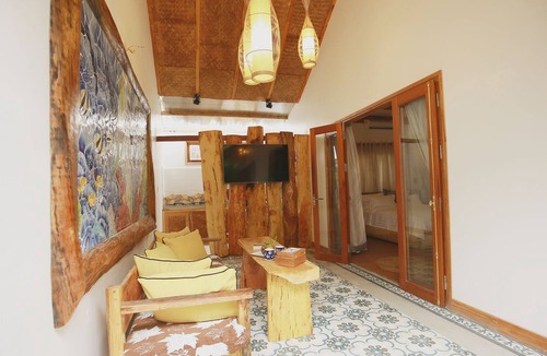 Cam An Villa | The Boathouse Luxurious 3BR w /bath tubs