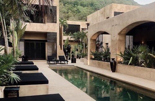 Troncones Hotel | The Casa Saint George Hotel