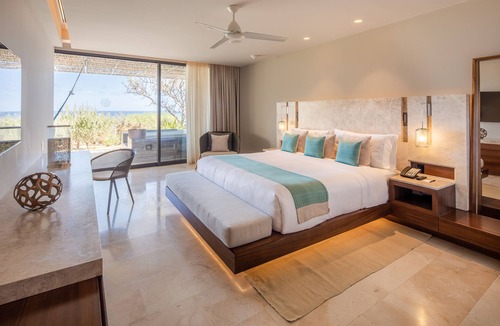 San Jose del Cabo Resort | The Club at Solaz, Luxury Villas