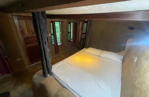El Remate Cabin | The Cobb House - El Remate, Flores Petén