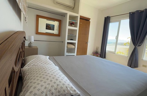 La Ventana Apartment | The Colony La Ventana