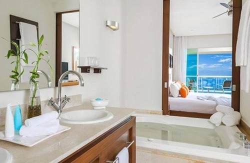 Las Jarretaderas Hotel | The Grand Mayan at Vidanta Nuevo Vallarta