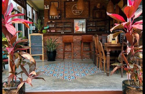 Cam An House | The Happy Bird B&B
