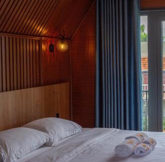 Cu Kuin House | The Lake Farmstay - Dak Lak