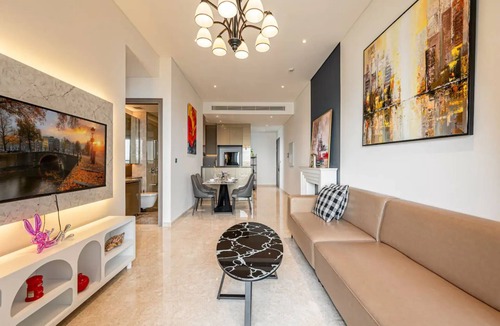 Da Kao Apartment | The MarQ Luxury Apartment Distrist 1