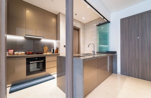 Da Kao Apartment | The Marq Residence By Convinia