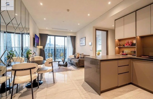 Thu Thiem Apartment | The Metropole Opera Deluxe Residence
