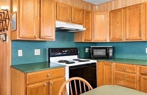 Port Mansfield House | The Miller Home. Four Bedroom, Four Bath. Private Fishing Pier.