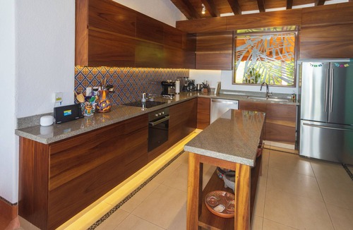 Zihuatanejo Condo | The Most Breathtaking View Is From This Large Penthouse