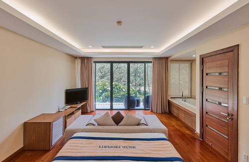 Ngu Hanh Son Hotel | The Ocean Luxury Villa Da Nang