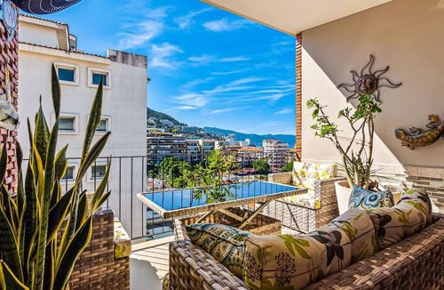 Emiliano Zapata Condo | The Park Penthouse Oceanview 1 block Malecon