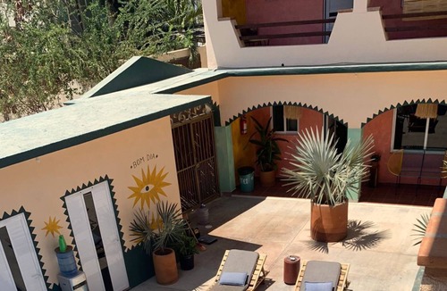 Barra de Colotepec Villa | The pineapple mansion