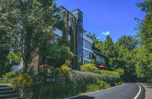 Xinshe Bed & Breakfast | The Pines