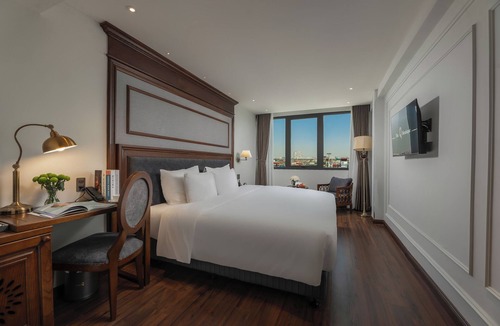 Hang Bac Hotel | The Q Boutique Hotel