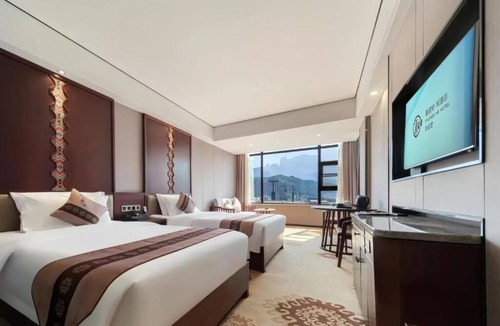 Yongding Hotel | The Sky Gate Hotel