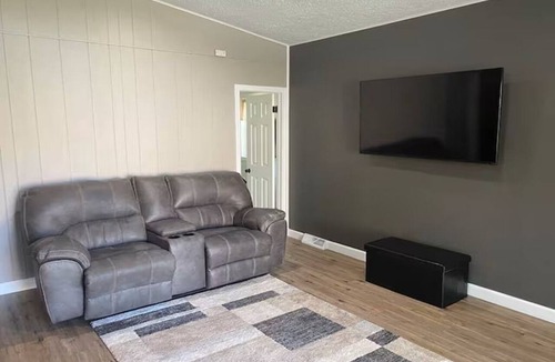 Mount Pleasant Apartment | The Studio on Broadway
