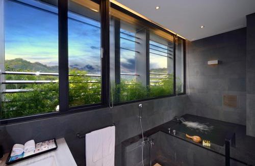 Beitun District Hotel | The Sun Hot Spring & Resort