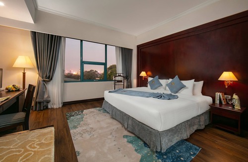Ngo Quyen Hotel | The Tray Hotel Hai Phong