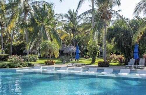 Playa Diamante Apartment | The ultimate getaway at Acapulco Diamante
