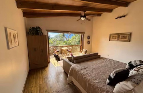 Pasajcap House | The View II – San Marcos/Vistas al lago de Atitlán