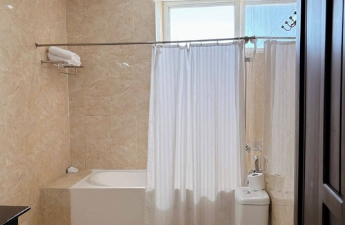 Quang Ngai Hotel | Thien An Riverside Hotel
