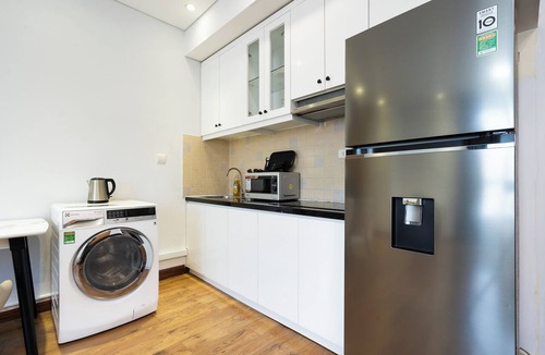 Ben Nghe Apartment | Thien Vi Lancaster D1 Walk to City Center