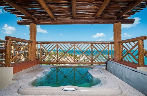 Playa Mujeres Apartment | Three Bedroom Villa del Palmar Cancun Beachfront Resort in Playa Mujeres