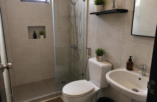 Long Thanh House | Tiệm Ăn Villa 2