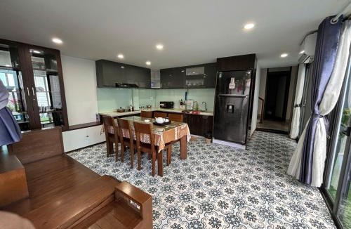Tho Quang Beach Apartment | Tiny's Villa 2 - Near Beach, Moutain, Big Pool with Jacuzzi