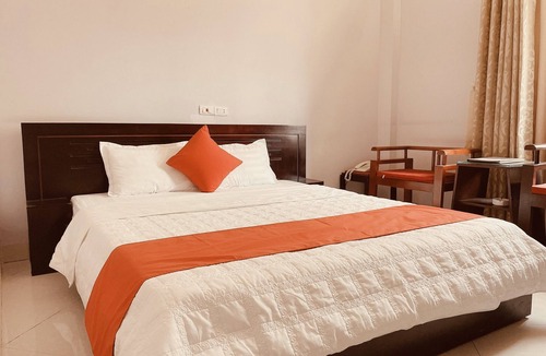 Bac Tu Liem Hotel | Titanic Hotel