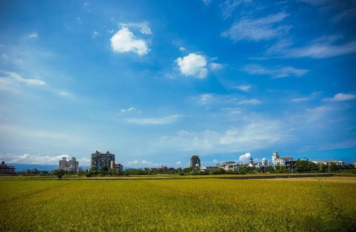 Wujie Bed & Breakfast | Together Happiness B&B