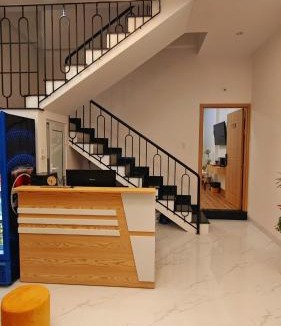 Hue City Centre Hotel | Tom's Homestay 2
