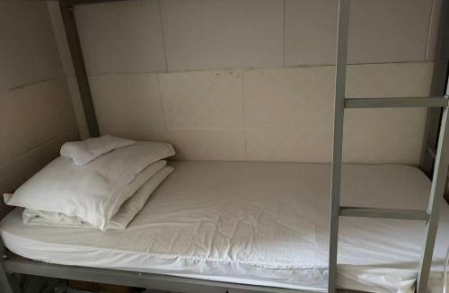 Jordan Hostel | Tongloklnn for LGBT MAN ONLY