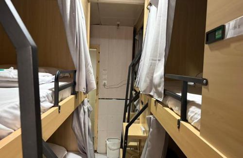 Jordan Hostel | Tongloklnn for LGBT MAN ONLY