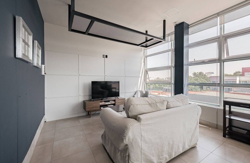Benito Juarez Cabin | Top Bed | Mixed Shared Room