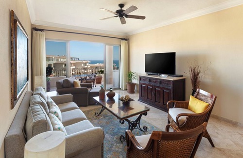 Cabo San Lucas Condo | Top Floor-Award Winning Oceanfront Resort!-on Medano Beach!