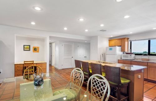 Key West Condo | Top floor Ocean Views, Spacious 2 Bedroom Condo, Views from every room