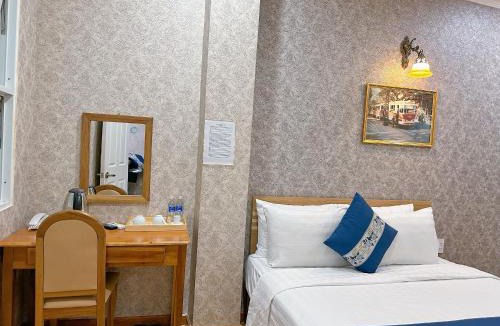 Phuong 8 Hotel | Tra My Hotel - SaiGon Center