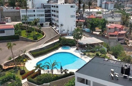 Las Playas Apartment | Tranquil 1-bedroom hotel suites with AC in Gro, 2 pools and Jacuzzy